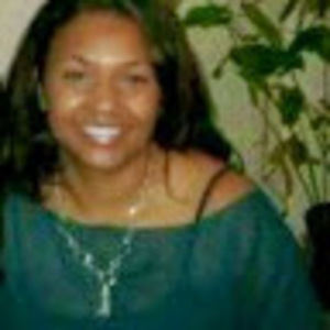 Meet your Posher, Yolanda